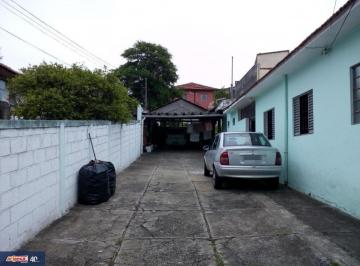 Casa · 150m² · 3 Quartos · 8 Vagas · Terreno de 500m² zona mista A, Classe 4  - Vila Progresso