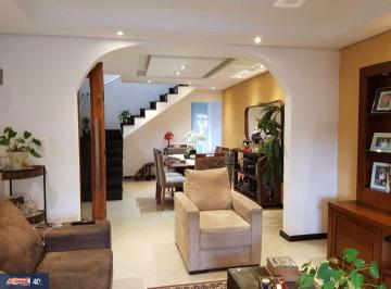 Casa · 226m² · 3 Quartos · 3 Vagas · sobrado 04 dormitórios