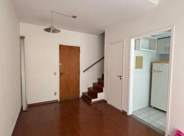 Apartamento de 1 quarto, São Paulo · Apartamento 1 quarto (suíte), 1 vaga, Rua Alves Guimarães, próx. 2 metrôs