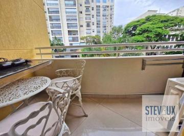 909245e6b7f04665ccd5e7ebfdbebf830130beab · Apartamento reformado com varanda e ar condicionado!