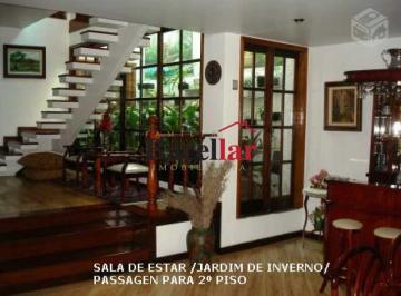 Casa · 380m² · 3 Quartos · 4 Vagas · Casa 3 quartos c/ piscina Maracanã