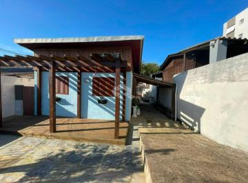 Casa · 153m² · 4 Quartos · 2 Vagas · Casas para reforma num terreno de 295m2, no bairro Camaquã em Porto Alegre