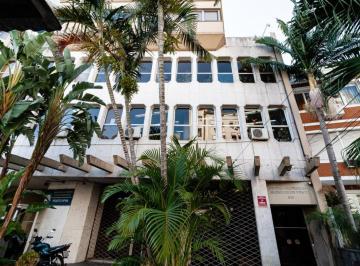 Fachada · Santos vende sala comercial com 36,23m², lavabo, sala de espera, 2 salas de atendimento, 1 vaga no B