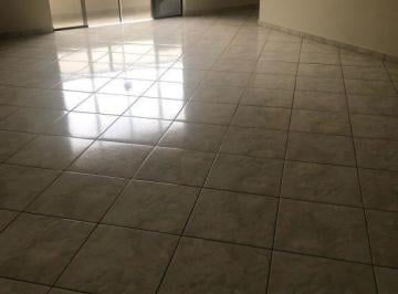 Casa · 150m² · 3 Quartos · 1 Vaga · Excelente Casa Sobreposta para VENDA no Marapé