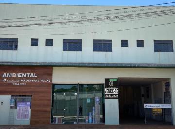Comercial · 675m² · Barracão à venda em Londrina, Lago Igapó, com 675.18 m²