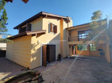 FACHADA · Ótima casa no Vila Nova