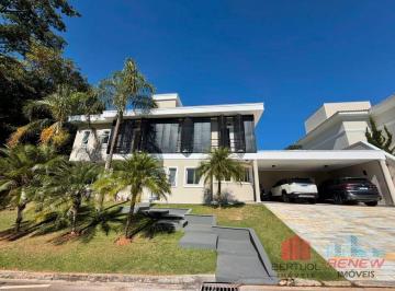 Casa · 450m² · 4 Quartos · 6 Vagas · Casa à venda no Condomínio Portal do Lago em Valinhos-SP
