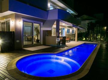 9b47b4c482a65f15143b1ba79a28c5396babe9bf · Casa com 4 dormitórios, 436 m² - venda por R$ 6.300.000,00 ou aluguel por R$ 40.000,00/mês - Jurerê 