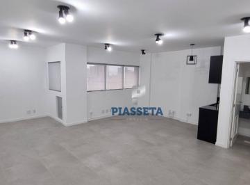 7633b34c29d247b11c0702c9bedcfc26ab66a1da · Sala comercial no Black Office Class no Estreito. Pronta para uso! Alugue sem fiador !
