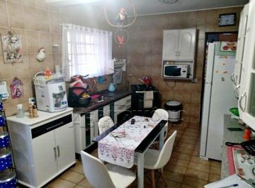 70552_i2wbJG_705525fc1525204050.jpg · CASA,1 Dormitorio(s) bairro São Lourenzo