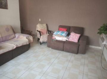 Casa · 256m² · 3 Quartos · 3 Vagas · Sobrado com 255 metros no Bairro dos Casas em São Bernardo do Campo - SP.