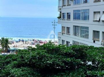 Apartamento · 201m² · 4 Quartos · Posto 5 - 4 quartos, quadra da praia