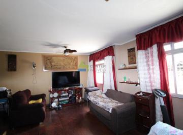 14124_i4M5Ak4o43_141245fce3cfb1bd41.jpg · Casa em excelente localização