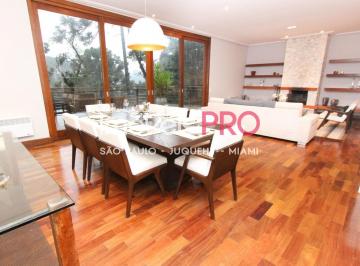 Casa · 273m² · 5 Quartos · 4 Vagas · Condomínio, Vale Encantado - Campos do Jordão