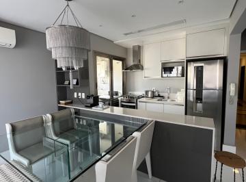 Apartamento de 2 quartos, São Paulo · Apartamento com 2 quartos (com closet) e 1 vaga, Rua Alves Guimarães, 150. Próx. 2 metrôs.