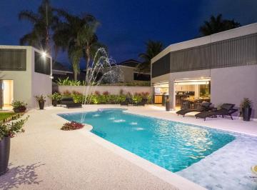 Foto 01 · Ótima casa térrea no Mod 5 em Riviera de São Lourenço