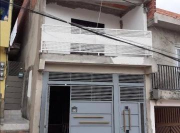 aa8e5fc159829c12f059d265bfac9a8ccc5f9c34 · Sobrado com 5 casas à venda, Morro Doce, 280 m² de Área Construída. Para renda. 02 apartamentos já a