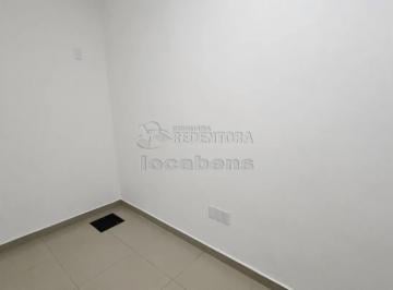 Comercial · 80m² · Locação de Salão Comercial localizado no Centro.
