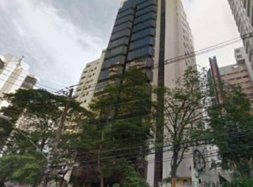Apartamento · 315m² · 5 Quartos · 3 Vagas · Cobertura com 315m² de área útil, 3 vagas, amplo living, 5 dormitórios sendo 3 suíites.