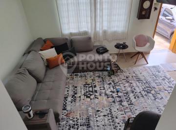 Casa · 149m² · 3 Quartos · 3 Vagas · Sobrado à venda de 149 m², com 3 dormitórios, suíte, 3 vagas e espaço gourmet