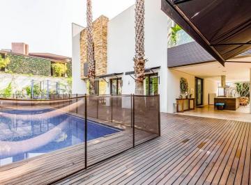 Casa de 4 quartos, São Paulo · Casa 913m 4 suítes 6 vagas com piscina e amplo quintal