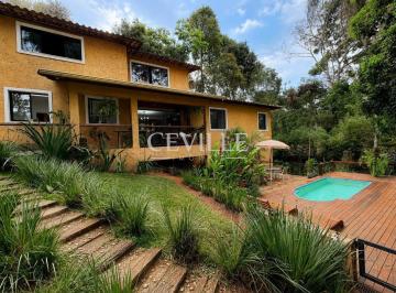 Casa · 350m² · 3 Quartos · 4 Vagas · Sofisticação, conforto e natureza cond. Pasárgada