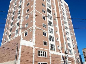 Apartamento · 155m² · 3 Quartos · 2 Vagas · APARTAMENTO À VENDA NO CENTRO - EDIFÍCIO GRAN TORINO