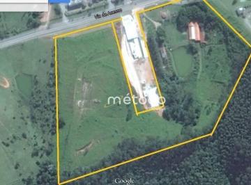 e4b7132aeae28a5f7a0866e476505a10cc77f72c · Sítio à venda, 79000 m² por R$ 4.000.000 - Ipiranga - Guararema - SP