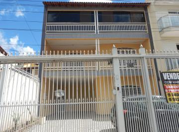 Casa de 5 quartos, Riacho Fundo · Particular Vende Sobrado (Habite-se)  QN 5 -Três Pavimentos - Duas Residências