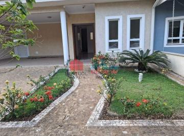 Casa · 243m² · 3 Quartos · 2 Vagas · Casa à venda em Valinhos - Condomínio Vivenda das Cerejeiras, 3 suítes e 2 vagas