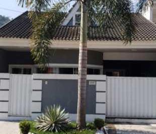 Casa · 140m² · 2 Quartos · 2 Vagas · Casa em Condomínio : Linear / Residencial / Taquara