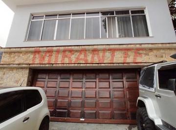 241c64432ada442bcafd9eee45900899.jpg · Sobrado de 200m² com 2 quartos