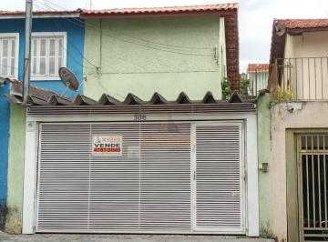 c8d316eca7cf11ad4147bf55f51387d7d4985756 · Linda casa jardim Arpoador