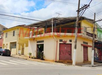 599bdbb0e477af815e9beebd725ad155.jpg · Sobrado de 276m² com 5 quartos