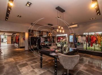 Casa · 250m² · 2 Vagas · Imóvel Comercial à Venda na Vila Nova Conceição!