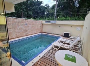 Casa de 4 quartos, São Paulo · Casa Térrea Butantã, 4 dorms, 2 suítes e quintal, Piscina e churrasqueira