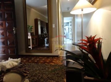 Casa · 149m² · 3 Quartos · 2 Vagas · Sobrado com 3 Quartos e 1 suíte à Venda, 185 m² por R$ 690.000
