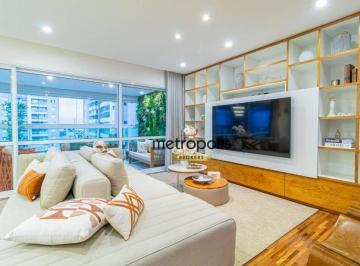 Sala · Modernidade em cada detalhe: Apartamento que valoriza o estilo de vida moderno e espaços bem planeja