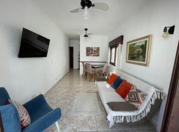 Apartamento de 1 quarto, Guarujá · Guarujá 1 dormitório mobiliado impecável a 70 m da praia