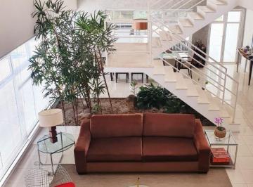 Foto 12 · Casa de Luxo na Vila Oliveira: 6 Quartos, 3 Suítes, 3 Salas, 5 Banheiros, 4 Vagas, 373 m² - Mogi das