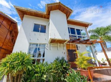 8d0fd7c6df785684acb18e97943caf936fcc555d · Casa com 3 dormitórios para alugar, 250 m² por R$ 6.910,00/mês - Bom Retiro - Curitiba/PR