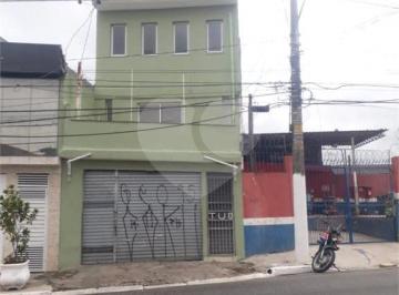 Área de Serviço · Prédio inteiro com 2 quartos à venda em Vila nova mazzei - SP