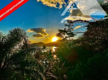 Foto 01 · Casa de Luxo com Matricula e 11 Quartos , Piscina em Ilhabela, Barreiros - 654m² - Imperdível!