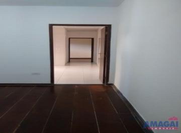 123773_i3T290a753026z69L_123773601862afd5af1.jpg · Casa em Jacareí, no bairro Jardim Emília, à venda.