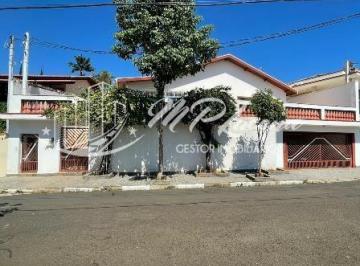 20221029122231818.jpg · Casa para Venda em Águas de São Pedro, Centro, 4 dormitórios, 2 suítes, 5 banheiros, 2 vagas