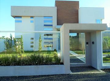 Frente casa · MANSÕES ITAIPU- 4 SUITES  ALTO PADRÃO- 630M2, BELÍSSIMA! 