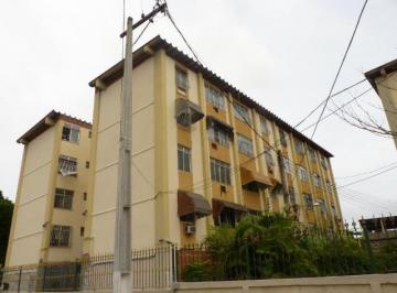 4208_rua_amerindo_vanick,_208_ap_102_(3)_010221_180447.jpg · Bom apartamento!