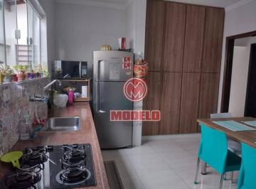 130aa532de6efb691ccd4bf5550a9c397b9f7aa6 · Casa com 3 dormitórios à venda, 241 m² por R$ 740.000,00 - Castelinho - Piracicaba/SP