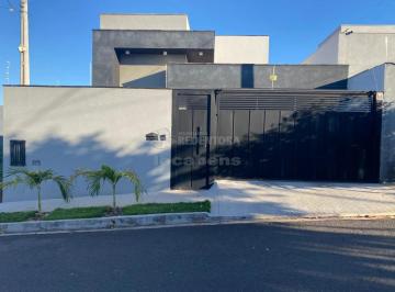 Casa · 170m² · 3 Quartos · 3 Vagas · Casa Padrão em São José do Rio Preto