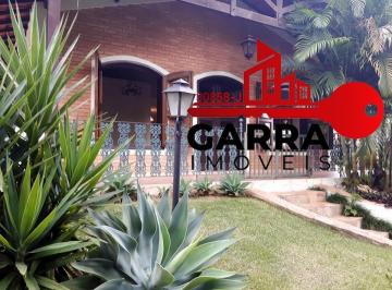 Casa · 7 Quartos · 5 Vagas · Casa em Condomínio :  / Residencial / Parque das Laranjeiras